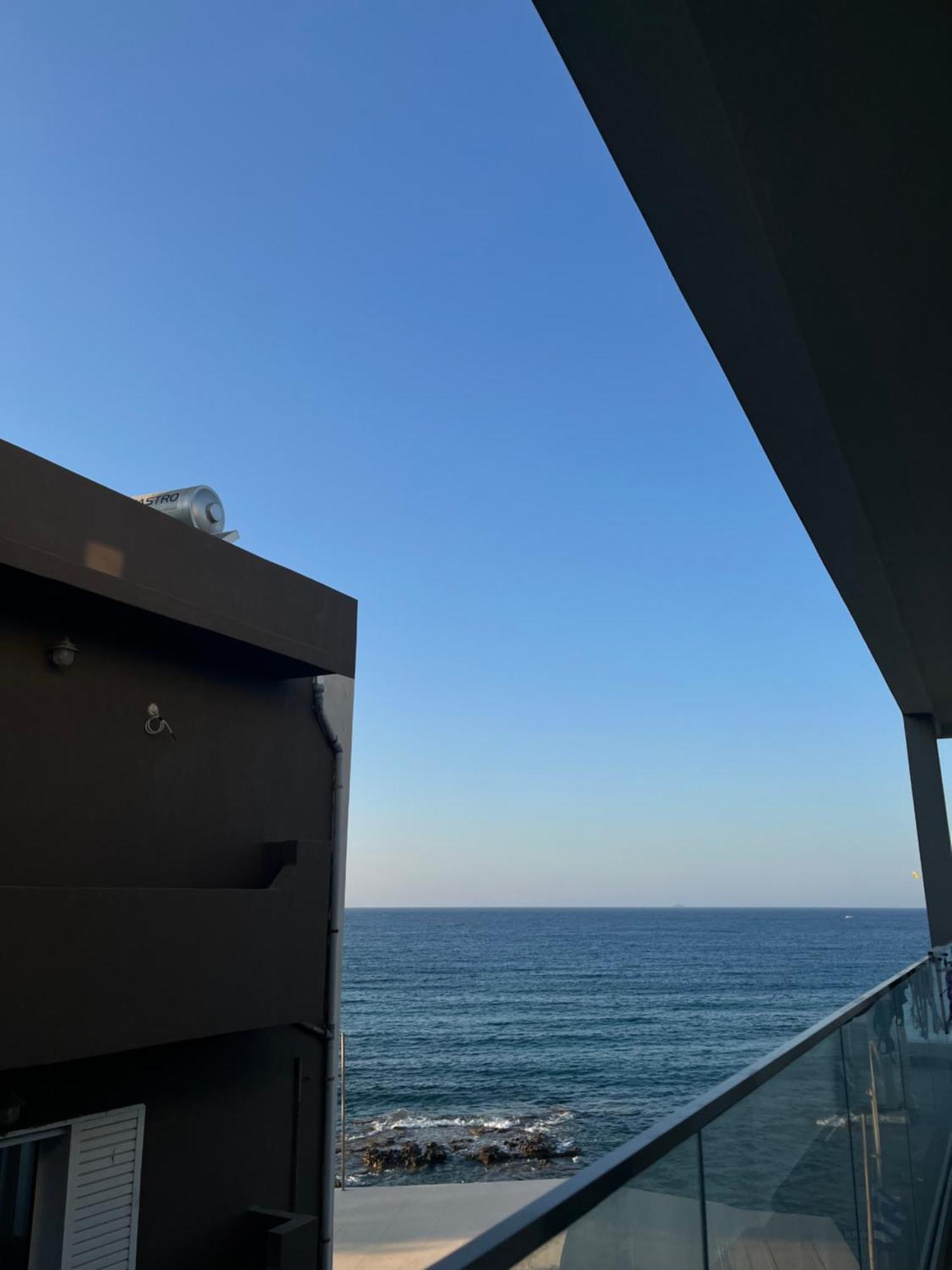 Maritime Suites Херсонисос Екстериор снимка