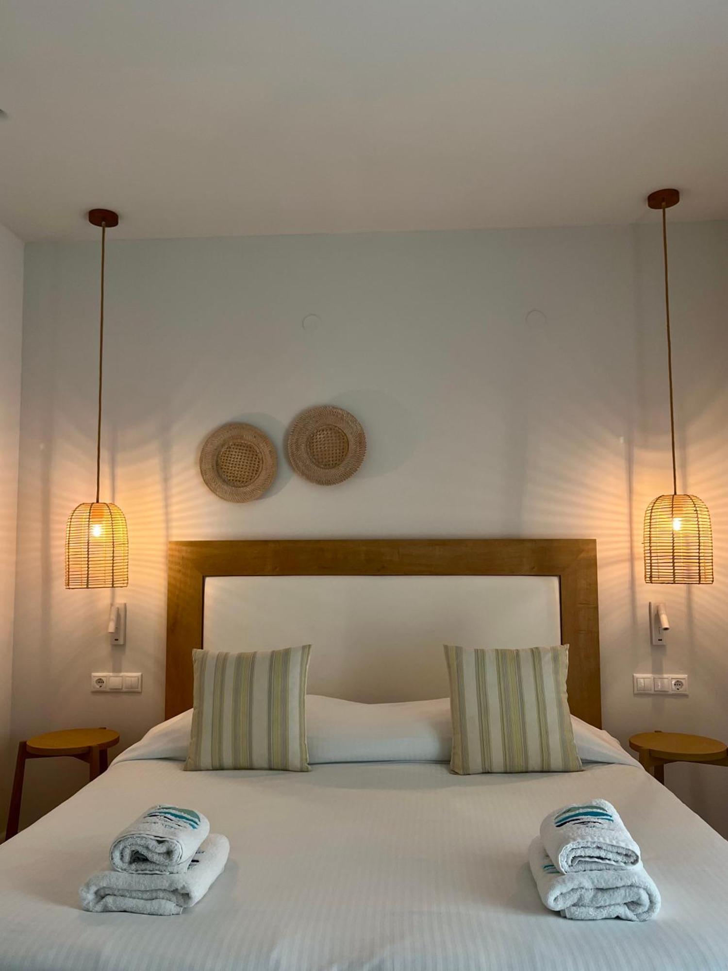 Maritime Suites Херсонисос Екстериор снимка