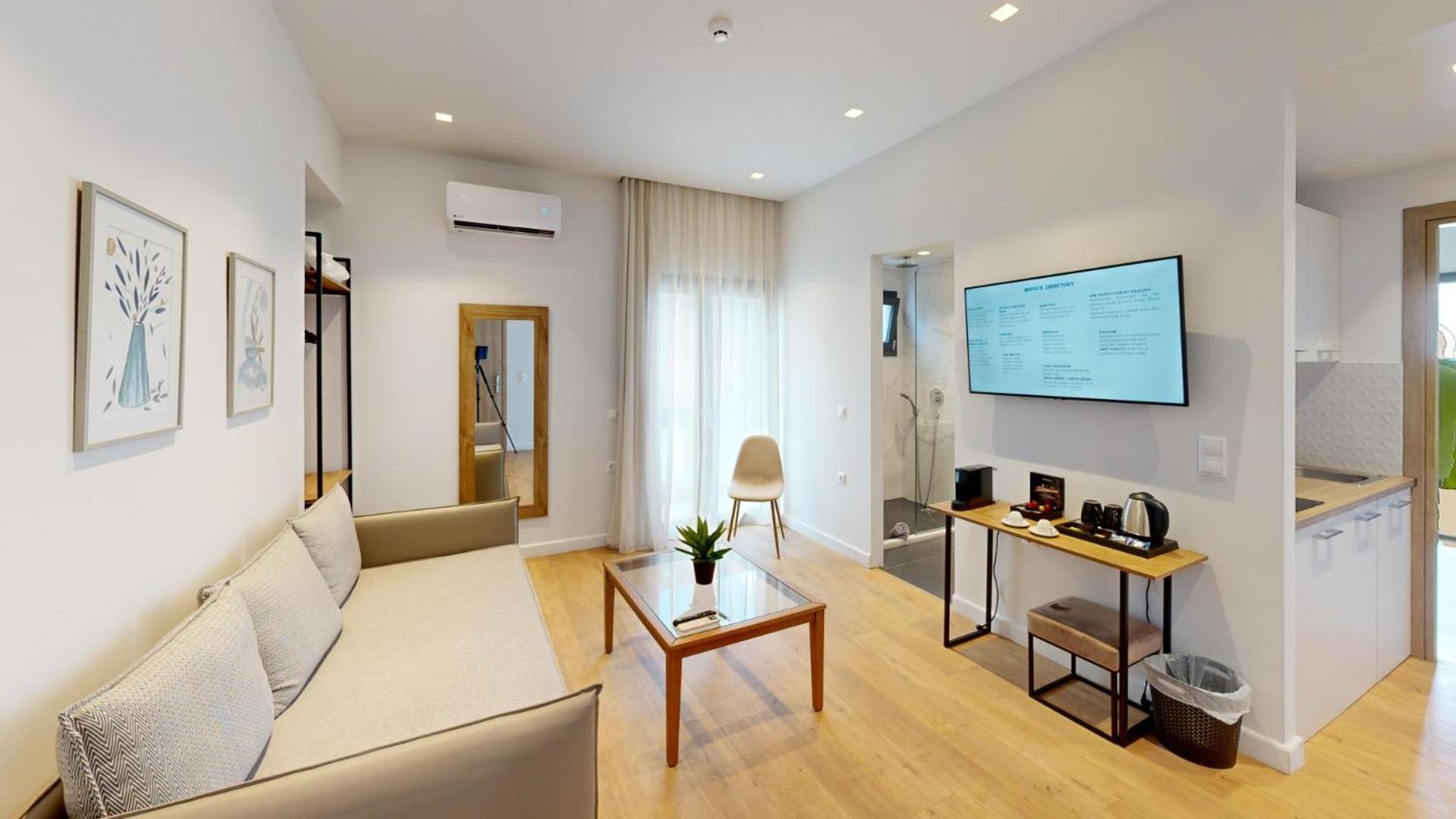 Maritime Suites Херсонисос Екстериор снимка
